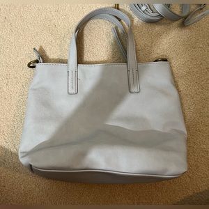 NWOT Grey purse with pockets!